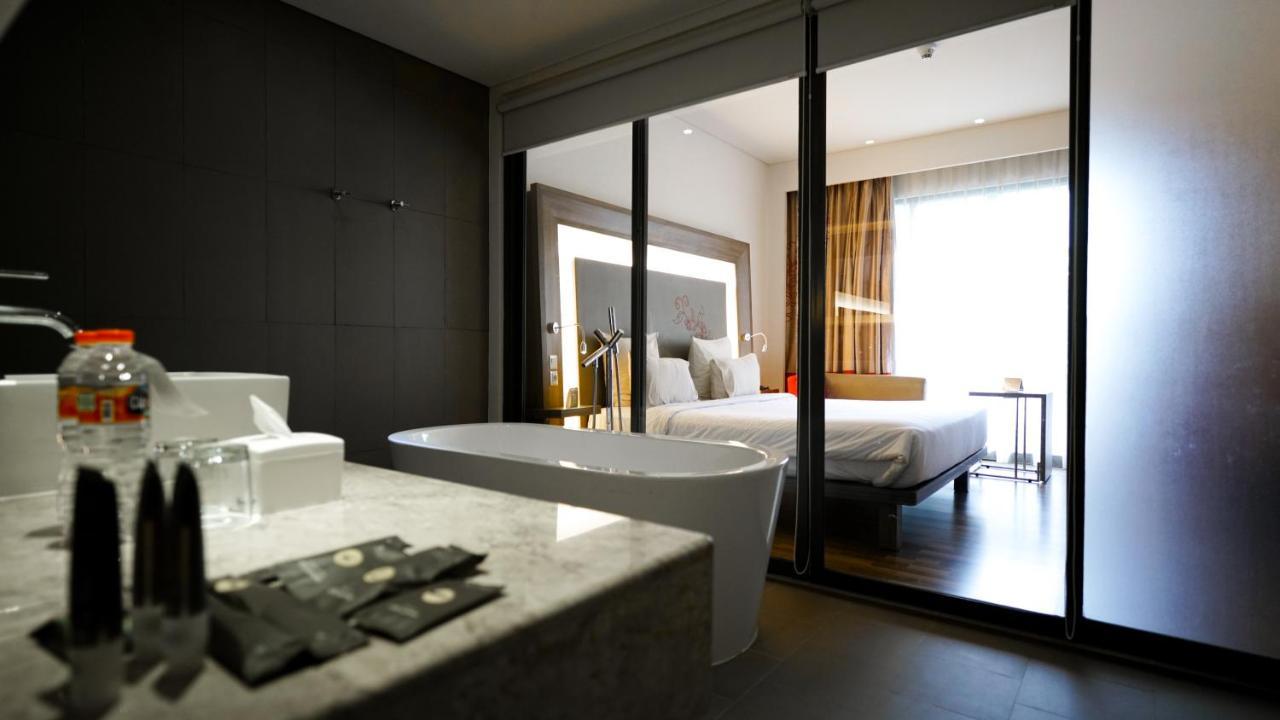 Novotel Banjarmasin Airport Banjarbaru Dış mekan fotoğraf